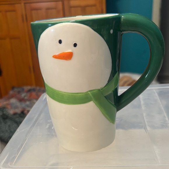 Green Snowman Mug - Picture 11 of 11